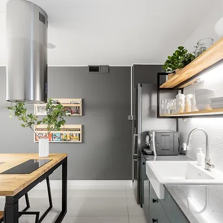 אכסניה Sport Ii Chodakowska *